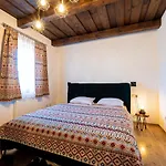 Ranc Pod Ostrou Skalou *
