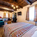 Landhaus Ranc Pod Ostrou Skalou Stratená