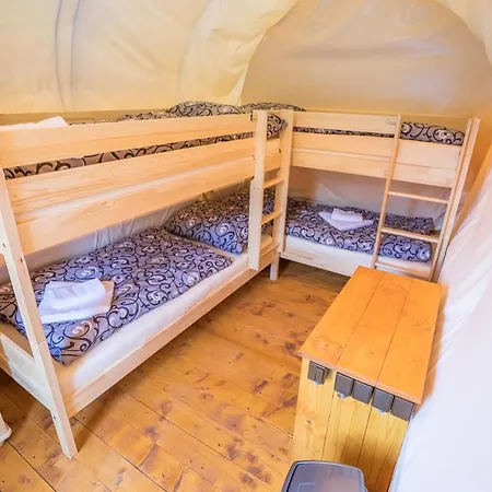 בית כפרי Ranc Pod Ostrou Skalou *