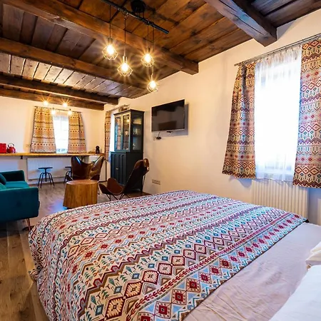 Country house Ranc Pod Ostrou Skalou Stratena