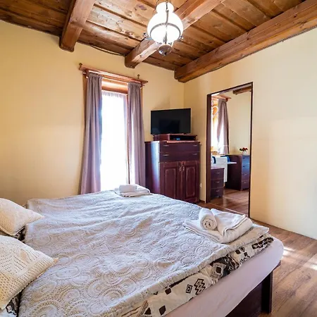 Ranc Pod Ostrou Skalou Country house *