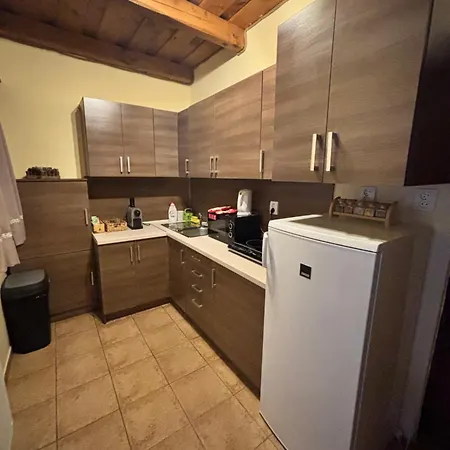 בית כפרי Ranc Pod Ostrou Skalou *