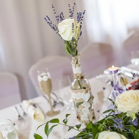 Landhaus Ranc Pod Ostrou Skalou Stratená